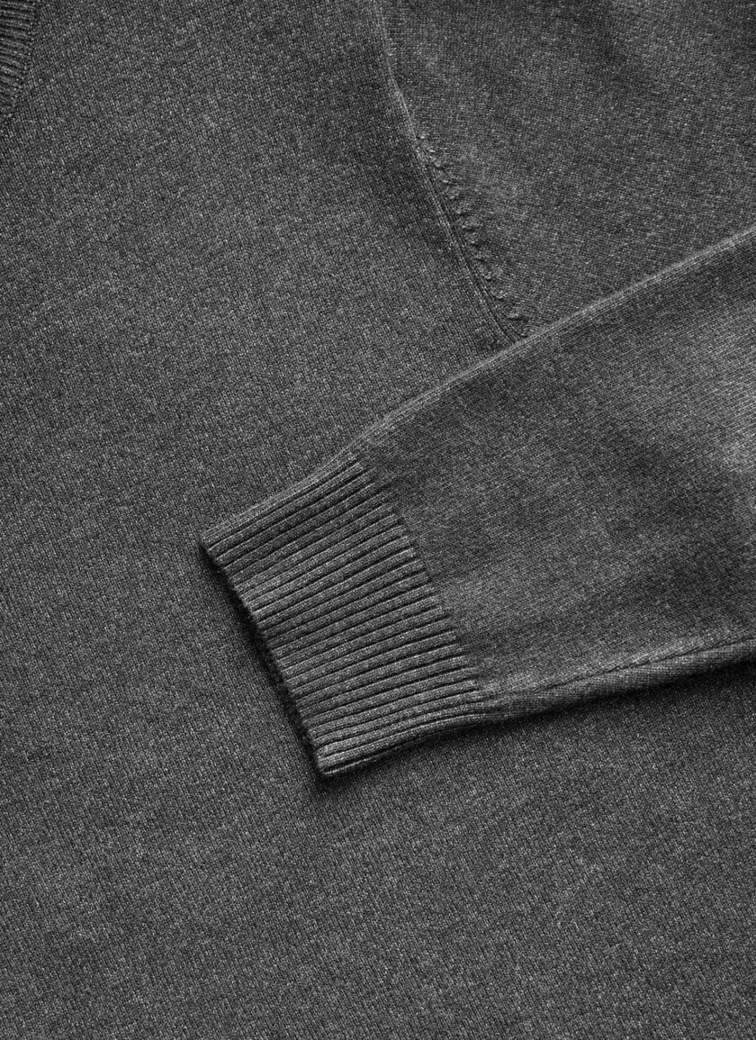 Sweater - Image 4